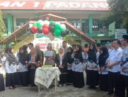 Peringati HGN 2023, Kepsek MAN 1 Padang Ucapkan Terimakasih Kepada Guru dan Siswa