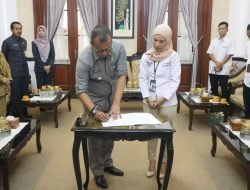 Pemkab Bondowoso Tandatangani PKS dengan PT Pos Indonesia