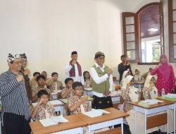 Gerakan Nasional Aksi Bergizi, PJ Bupati Kunjungi SMP Negeri 1 Bondowoso