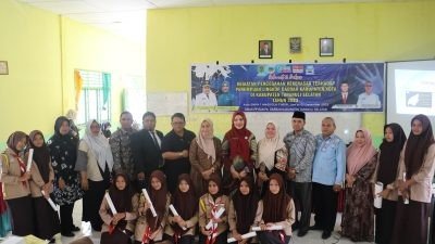 Ketua TP PKK Tapsel: Sebagai Perempuan Harus Pandai Menjaga Diri dan Jangan Terpengaruh Hal-hal Buruk