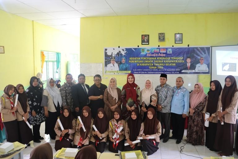Ketua TP PKK Tapsel