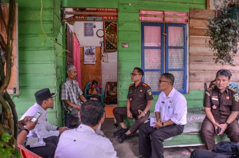 Kepala Kejaksaan Negeri Padangsidimpuan