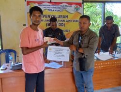 Pemdes Nunca di Taliabu Salurkan BLT DD Tahap IV