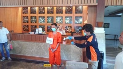 Polisi Gelar Rekonstruksi Kasus Pembunuhan Istri oleh Suaminya saat di Kamar Hotel Ijen View Bondowoso