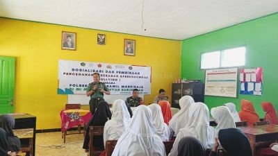 Cegah Kasus Bullying Sedini Mungkin, Koramil dan Polsek Mandiraja Lakukan Sosialisi ke MI Muhammadiyah Banjengan Banjarnegara