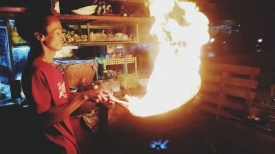 Nasi Goreng Seafood Dua Putri di Banjarnegara Tawarkan 52 Menu dengan Harga Murah