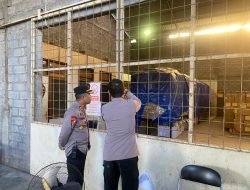 Karendal Ops OMB Polresta Denpasar Lakukan Pengecekan Gudang Logistik Pemilu