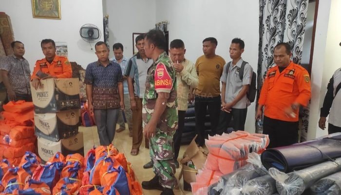 Bupati Tapsel Perintahkan BPBD Salurkan Bantuan ke Masyarakat Terdampak Banjir di Tantom Angkola
