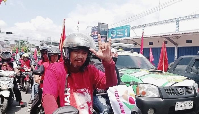 Ribuan Relawan Deklarasi Tim Kemenangan Ganjar-Mahfud Cabang Banjarnegara