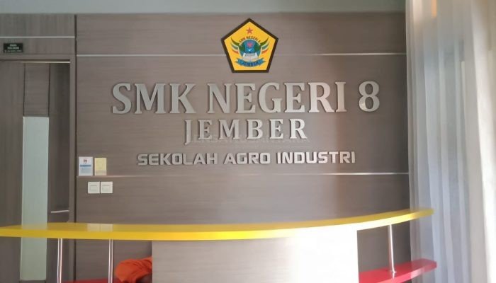 Membanggakan, Siswa SMKN 8 Jember Raih Medali Emas Kejuaraan Pencak Silat se Jawa-Bali