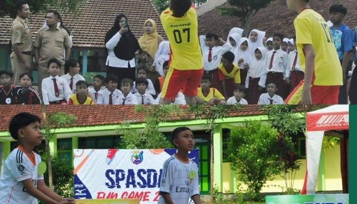 Spasda Fun Game 2024 SMPN 1 Curahdami Bondowoso Diikuti Belasan SD dan Dimeriahkan Bazar P5