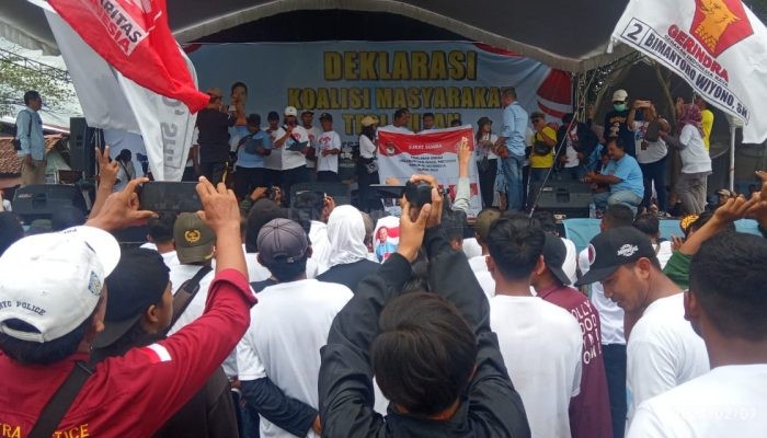 Deklarasi Koalisi Masyarakat Tepi Hutan di Nganjuk dan TKD Jatim Ikrar Menangkan Prabowo-Gibran Menang Satu Putaran