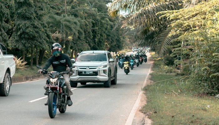 Pengendara Motor Wajib Tahu! Ini Dia Tips Mengantisipasi Bahaya Blind Spot dari Astra Motor Kaltim 2