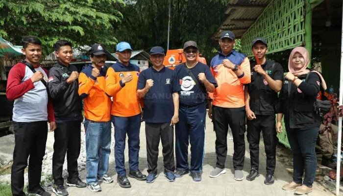 Turun Langsung Gerakan Bersih Sungai, Pj Bupati Pamekasan Ajak Warga Tidak Buang Sampah Sembarangan