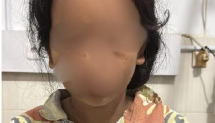 Kaos Bertuliskan Cosmos Ungkap Pembuangan Bayi di Sungai Urip Sumoharjo