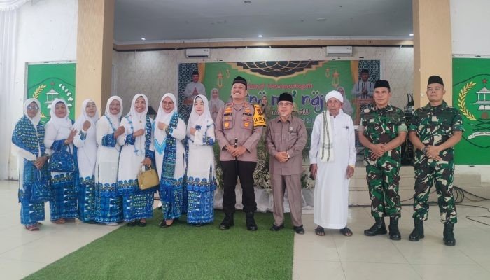Pj Wali Kota Padangsidimpuan Hadiri Peringatan Isra Mikraj Nabi Muhammad SAW 1445 H