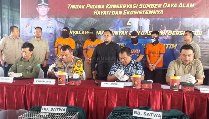 Ditreskrimsus Polda Jatim Ungkap Kasus Tindak Pidana Penyalahgunaan Minyak dan Gas Bumi Bersubsidi 
