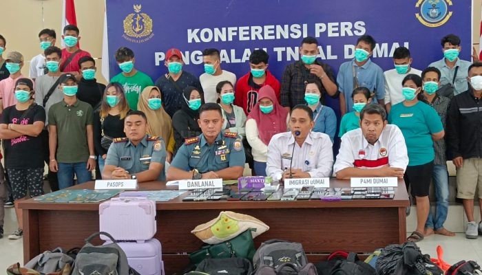 40 PMI Ilegal Diamankan TNI AL Dumai