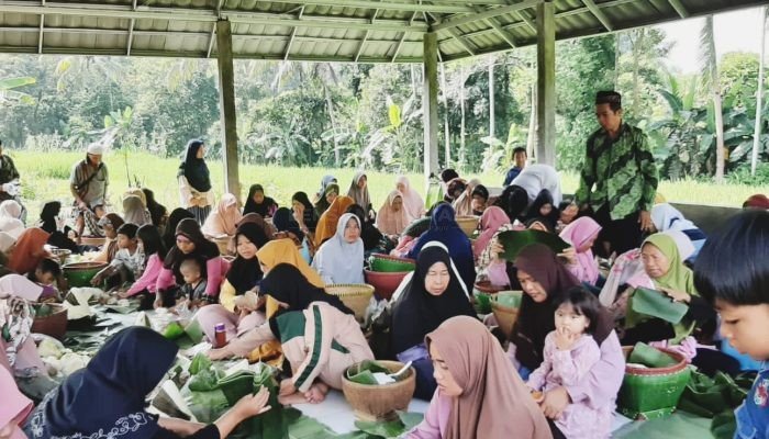 Hari Kedua Nyadran di Banjarnegara, Dipenuhi Lauk Ayam Kampung