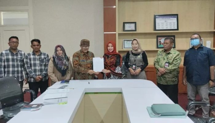 Pemkab Probolinggo Bersama PT Amanah Teken Dokumen Perjanjian KSP Pengelolaan Rumah Dinas