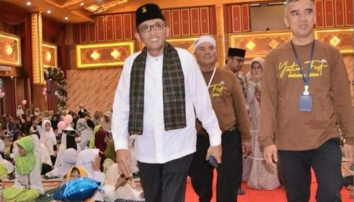 Pagelaran “Yatim Fest” 2024, Hendri Septa Motivasi Ratusan Anak Yatim di Padang