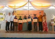 Terima Bantuan 1.000 Paket Sembako dari PT Susanti Megah, Wali Kota Surabaya: Contoh Saling Berbagi saat Ramadan