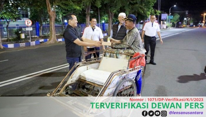 PJ. Wali Kota Probolinggo dan IKAPTK Berbagi Melalui Sahur On The Road