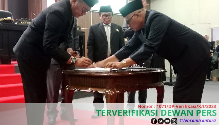 Pj Bupati Bondowoso Hadiri Rapat Paripurna Terkait Penjabaran APBD TA. 2023