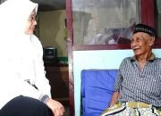 Bupati Banyuwangi Jenguk Lansia yang Sakit dan Tinggal Sebatang Kara
