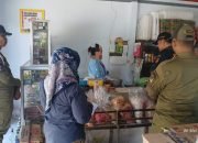Satpol-PP Jember Razia Rokok Ilegal di Kecamatan Silo