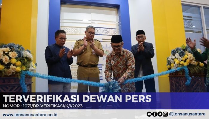 Pj Bupati Tri Harso dan Ketua PP Muhammadiyah Hadiri Peresmian Gedung Pusat KSPPS BTM Banjarnegara