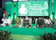 Pj Wali Kota Probolinggo Sambut Khofifah Di Harlah Muslimat NU ke-78