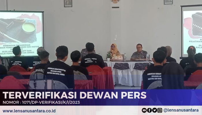 Diskopum Jember Bersama Bapas Beri Pelatihan 20 Klien Pemasyarakatan Pembuatan Sabun Cuci Motor dan Pomed