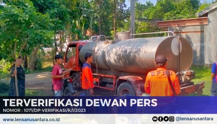 BPBD Probolinggo Distribusikan 6000 Liter Air Bersih ke Desa Tegalsono