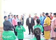 Kedatangan Bupati Tapsel dan Putranya Disambut Hangat Anak-anak Sekolah Minggu