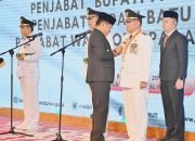 Pj Gubernur Sumut Lantik Timur Tumanggor Sebagai Penjabat Wali Kota Padangsidimpuan