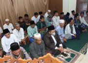 Bupati Tapsel dan Keluarga Laksanakan Salat Idul Adha Bersama Warga Tanjung Dolok