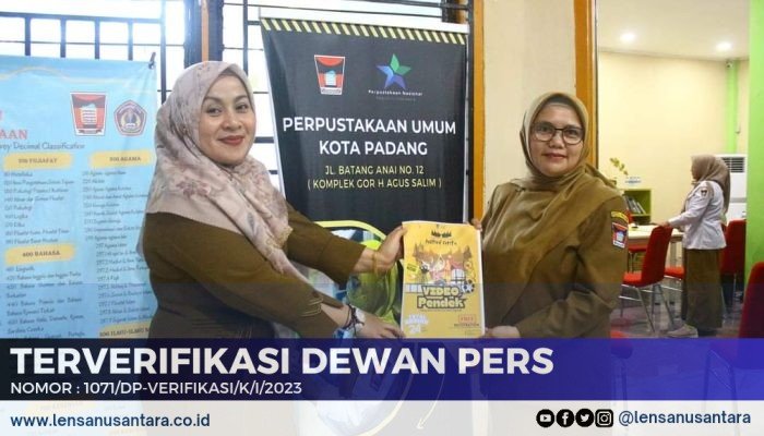Tingkatkan Minat Baca, Perpustakaan Keliling Kota Padang Sertakan Boneka Tangan Muppet yang Bercerita