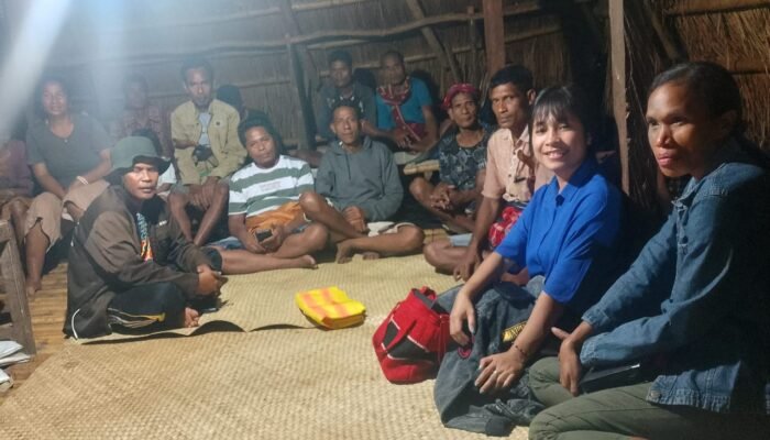 Kades Wallandimu dan Anggota BPD Tasyukuran dalam Rangka Penambahan Masa Bakti dari 6 Tahun menjadi 8 Tahun