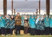 Bupati Blitar Dorong Masyarakat Antisipasi Dampak Negatif Media Digital Melalui Program PAAREDI