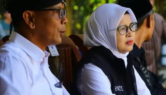 Peduli Budaya, Bupati Blitar Hadiri Sedekah Bumi dan Kirab Tumpeng di Sidorejo