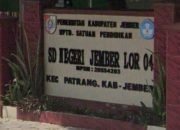 Wali Murid SDN Jember Lor 04 Keluhkan Pembelian Buku Paket Seharga 410 Ribu