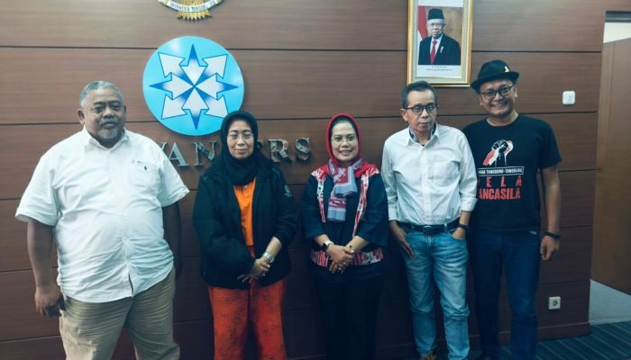 Sekretaris DPD PDI Perjuangan Jatim Adukan Link Berita ke Dewan Pers
