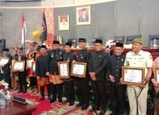 Termasuk Gubernur Sumbar, Berikut 12 Tokoh Kehormatan Penerima Pin Emas HJK Padang