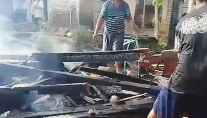 Diduga Lupa Matikan Tungku Saat Memasak, Rumah Janda di Desa Gumelem Kulon Banjarnegara Ludes Dilalap Api