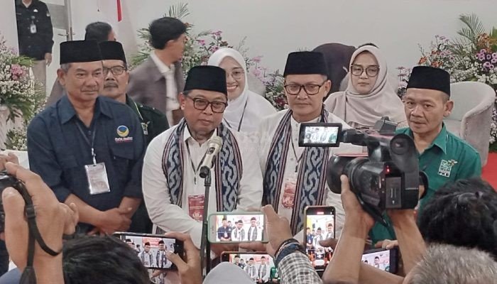 Pasangan Cabup dan Cawabup Jepara Gus Nung-Iqbal Resmi Mendaftar ke KPU