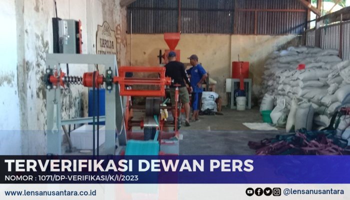 Mantan TKI Arab Saudi di Pamekasan Dirikan Pabrik Tali Rafia, per Bulan Habiskan 15 Ton Biji Plastik