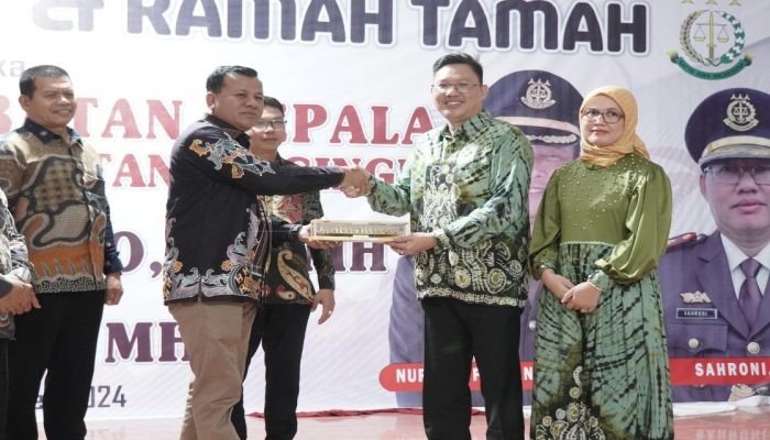 Bupati Kuansing dan Kajari Sepakat Saling Kerja Sama Membangun Daerah