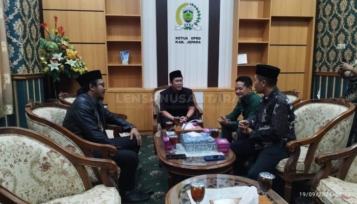 Audiensi ke DPRD, Ketua PAPDESI Jepara Tegaskan Anggaran Insentif RT/RW Masuk RKP Tahun Anggaran 2025