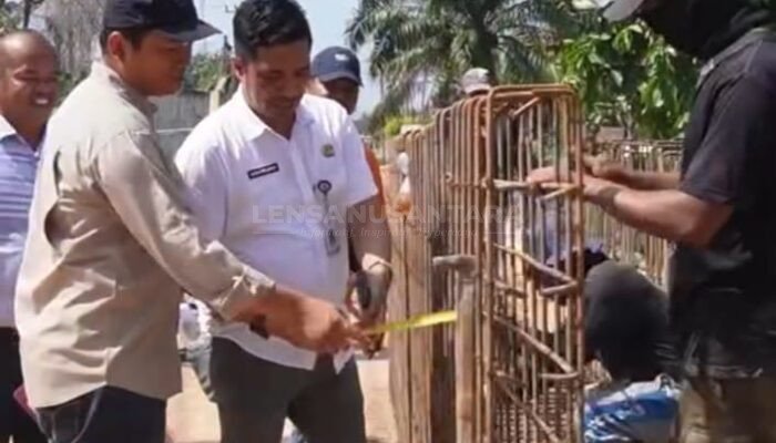 Tinjau Pembangunan Jalan di Kecamatan Dumai Barat, Kabid BM Pastikan Pekerjaan Selesai Tepat Waktu